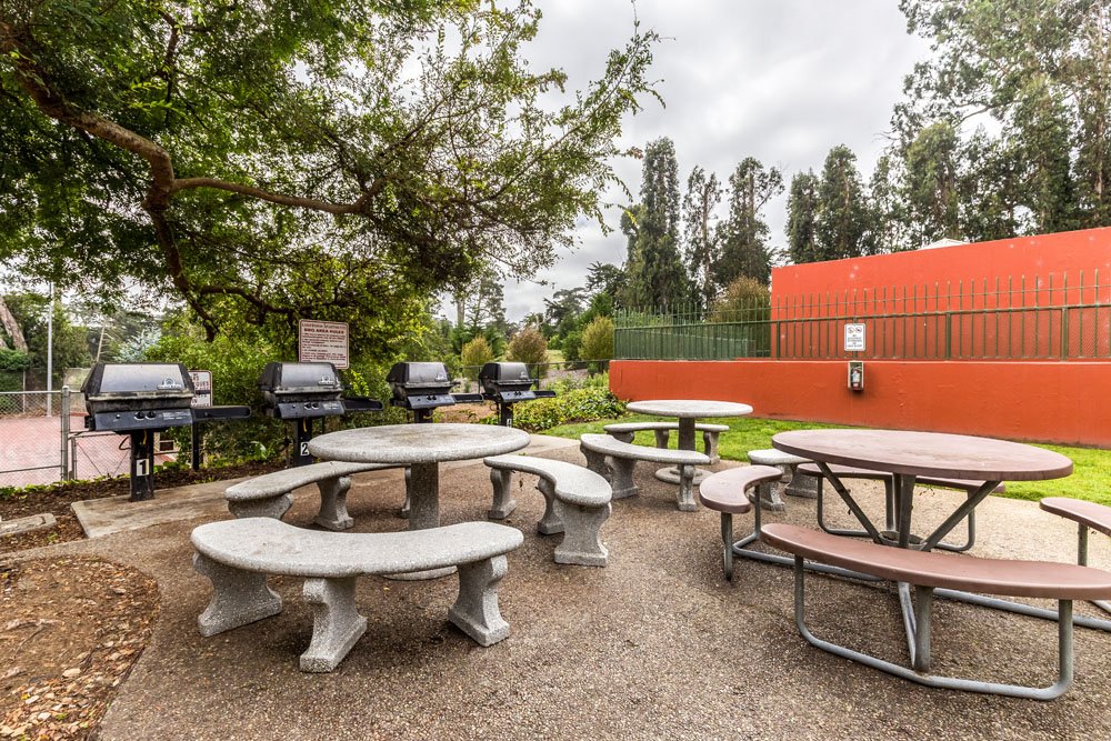 Lakewood Apartments At Lake Merced San Francisco, CA