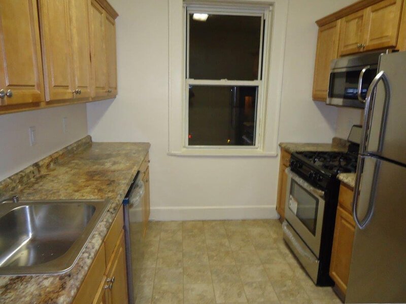 Heath Court Apartments Palisades Park, NJ Rentable