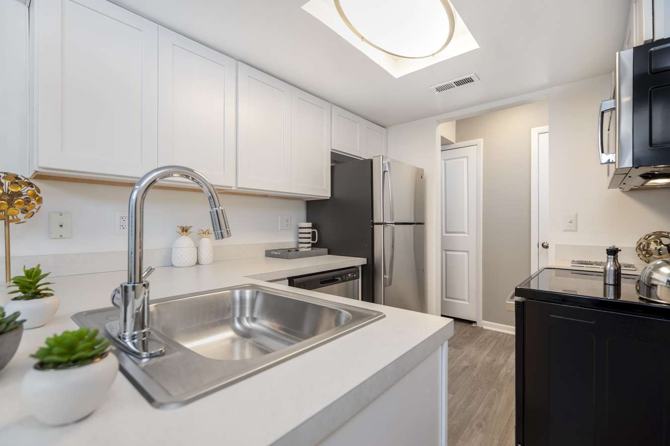 The Pines of Cloverlane Apartments Ypsilanti, MI Rentable