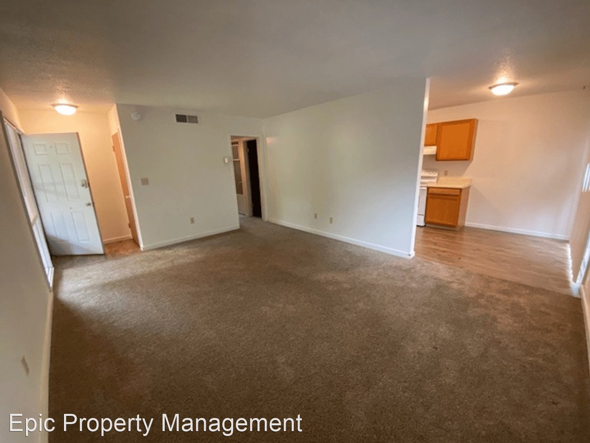 Evergreen Apartments 1100 Garden Way Manhattan, KS