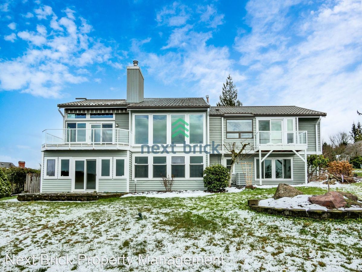 15434 SE 47Th Pl Bellevue, WA House for Rent Rentable