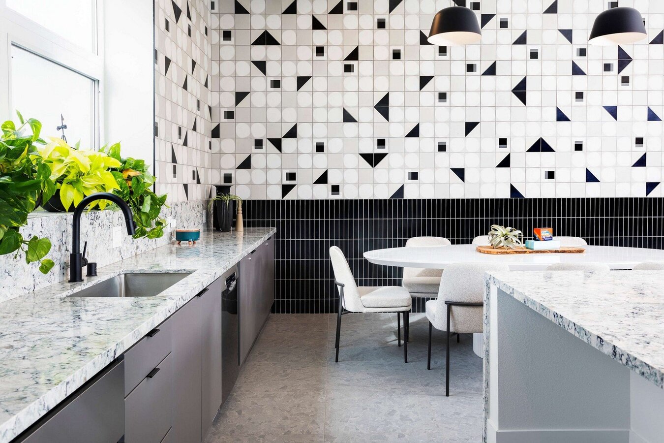 The Charlie Echo Park Apartments Los Angeles, CA Rentable