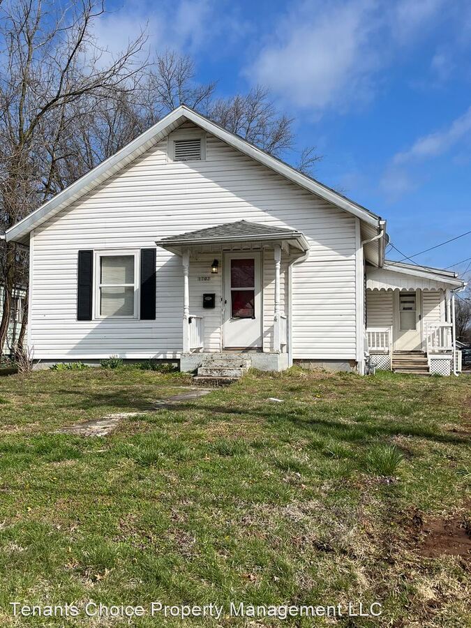 1703 N Rogers Ave Springfield, MO Apartment for Rent