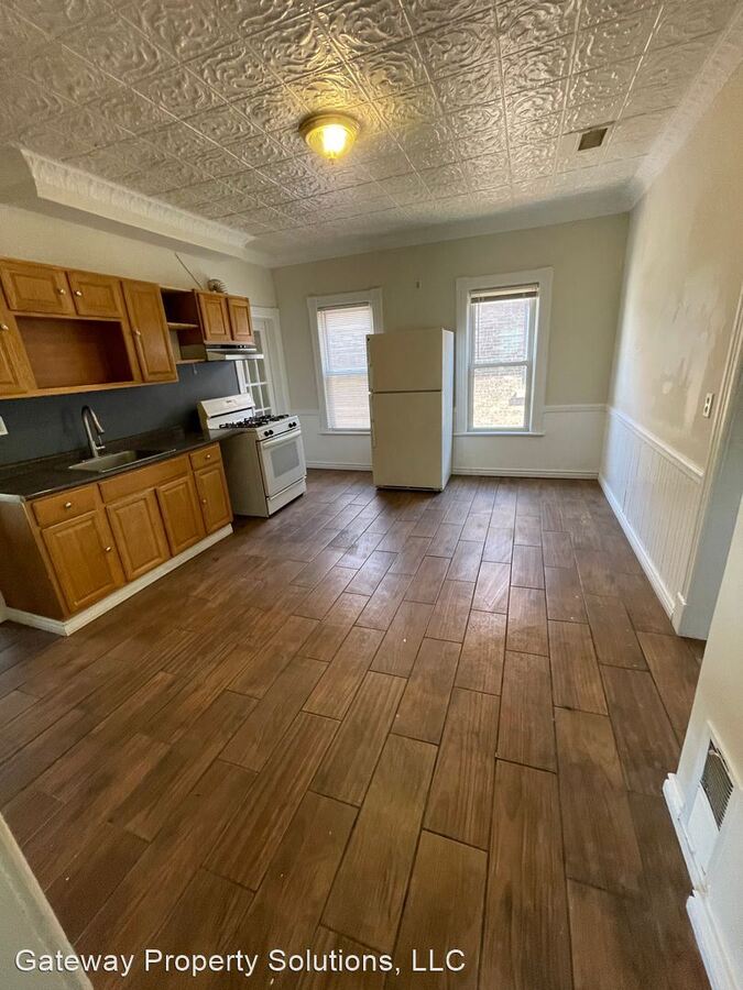 11 Kline St Amsterdam Ny 12010 Froton Turn Ky Amsterdam, NY Apartment for Rent