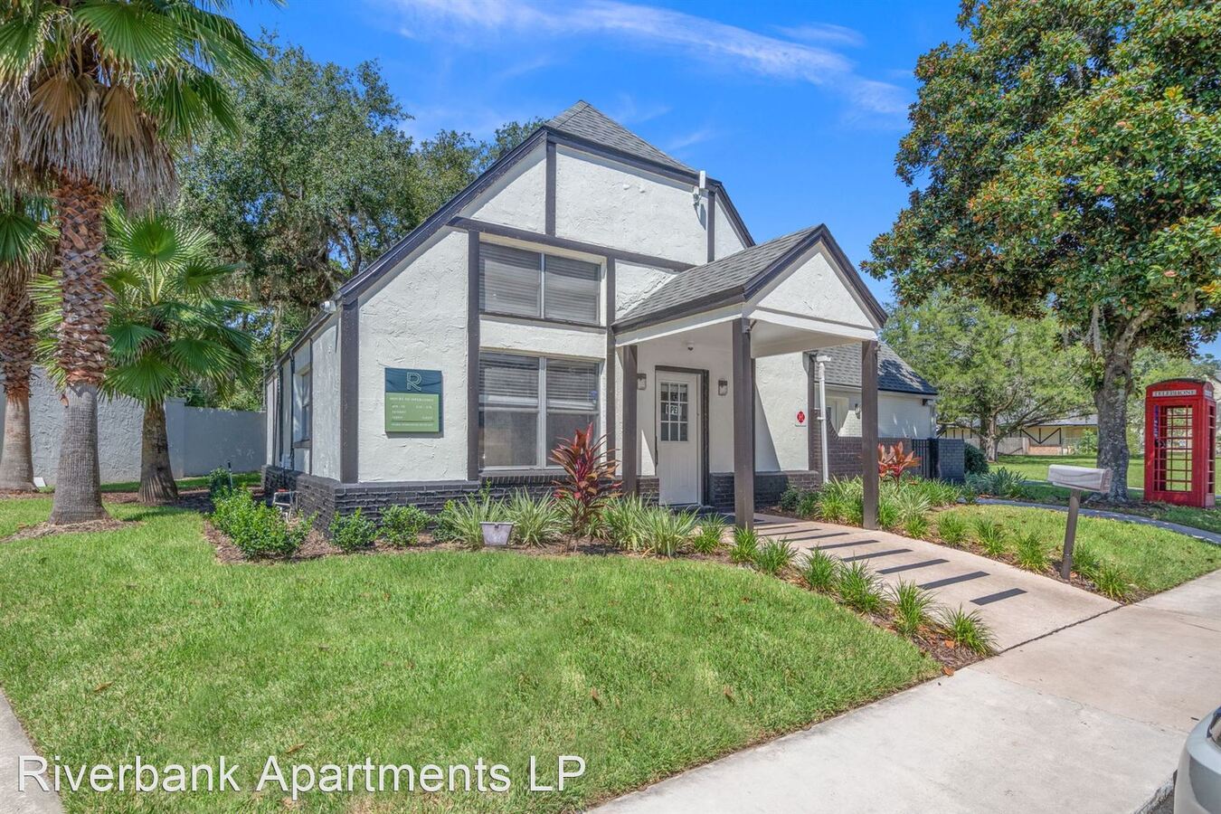 Riverbank Apartments 1591 Lane Ave S Jacksonville, FL