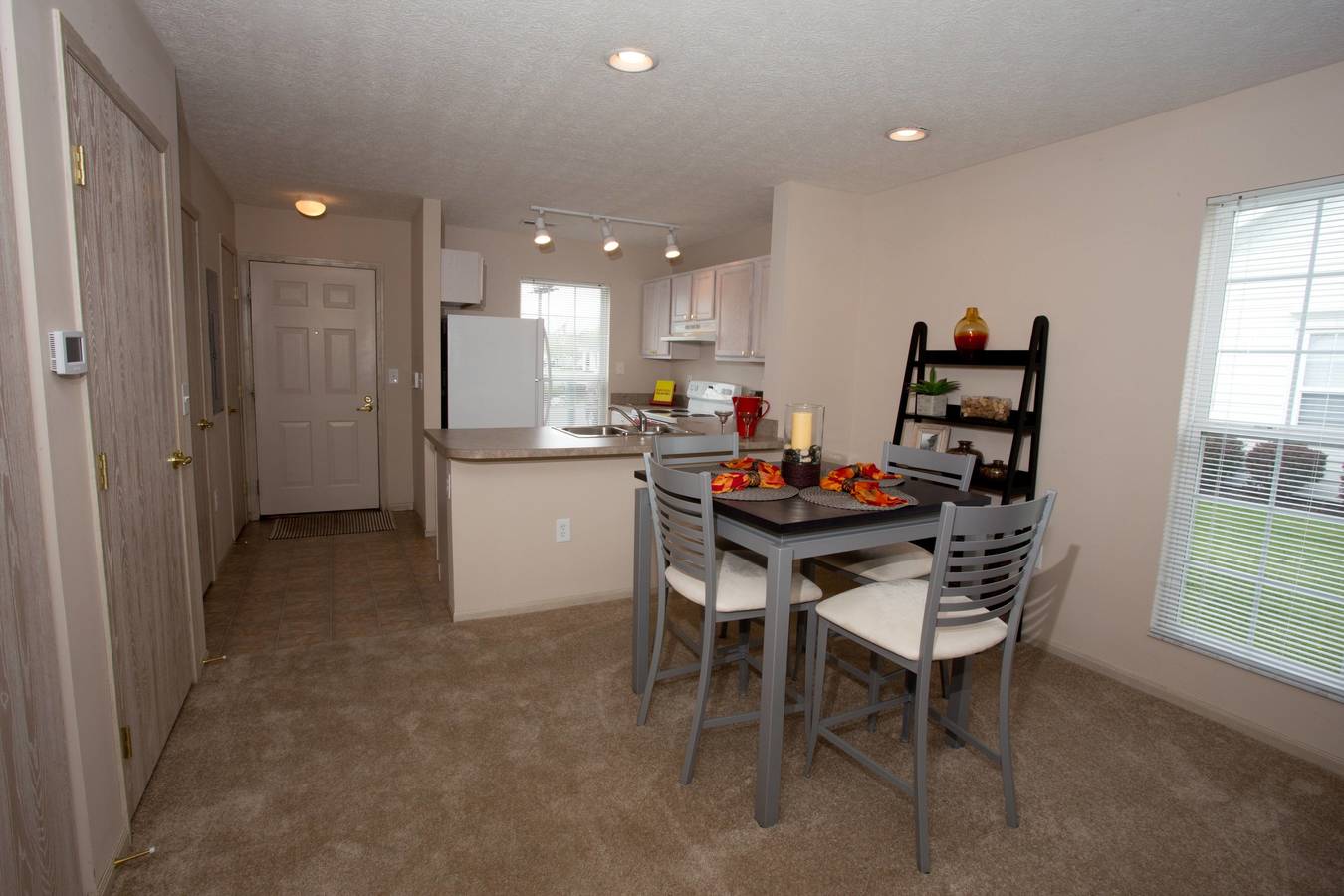 Morse Glen Apartments 4426 Calderwood Dr Columbus, OH