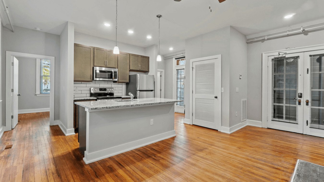 Roper House Apartments 127 E 40Th St Norfolk, VA Rentable