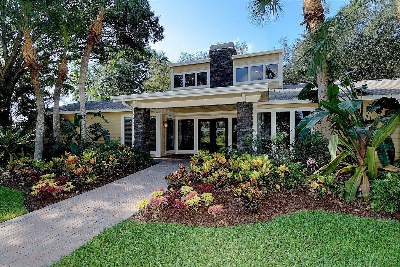 Aventine at Forest Lakes Apartment Homes Oldsmar, FL