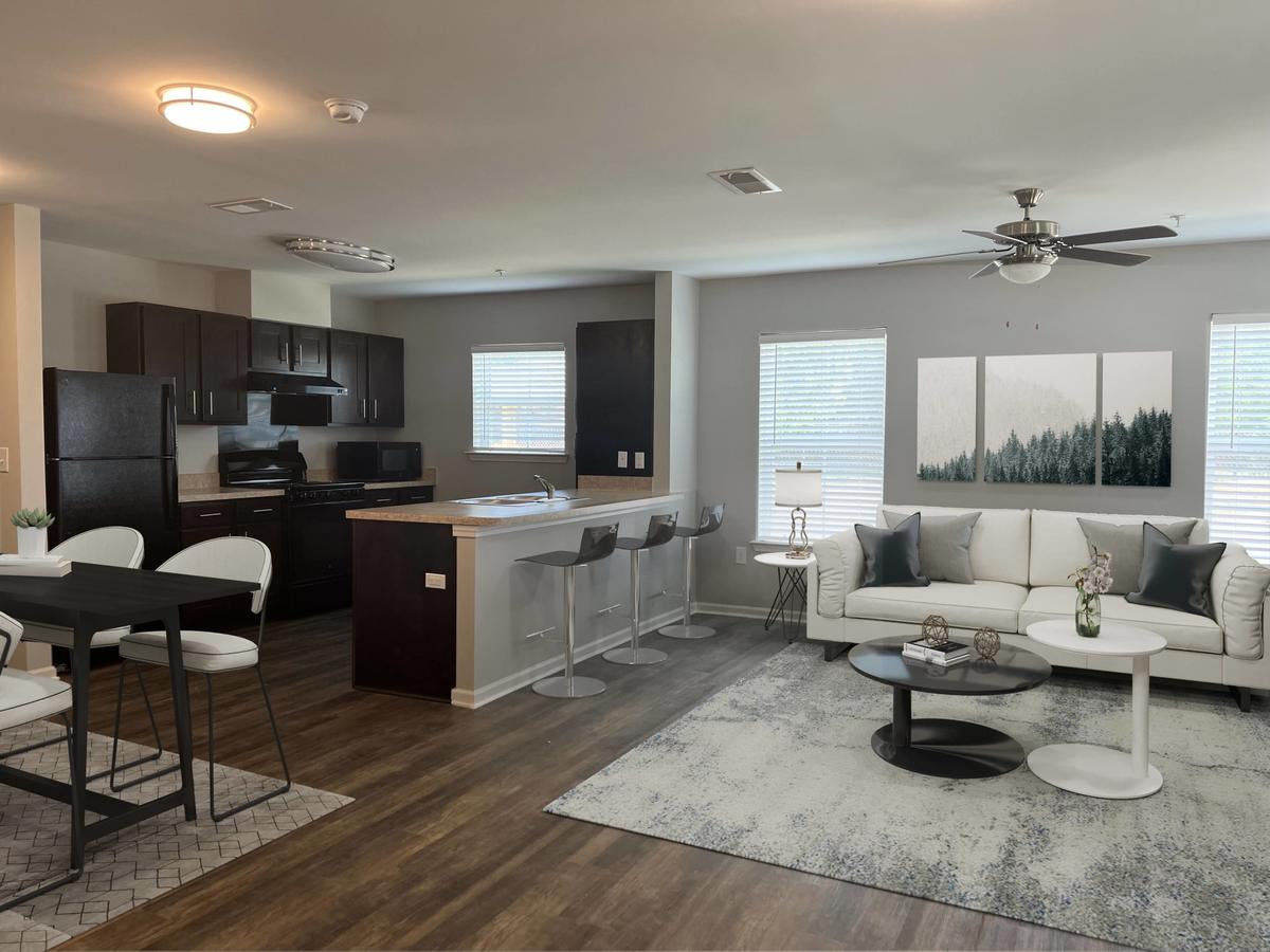 Stoneridge Villas Apartments 1700 Balch RD Madison, AL