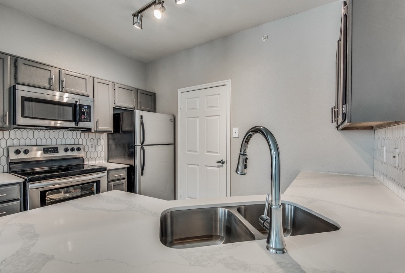 The Sawyer Apartments 4655 Hope Valley Road Durham, NC