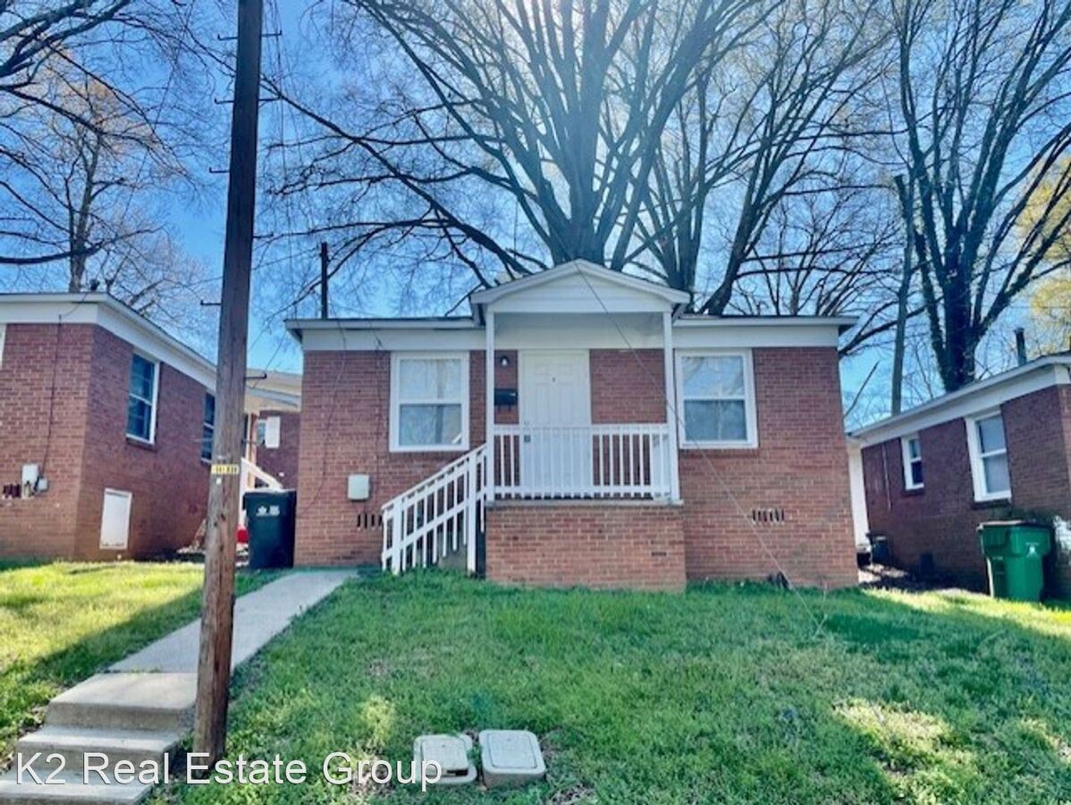 1318 N McDowell Street C/O 800 East 17th Street 2 Charlotte, NC House