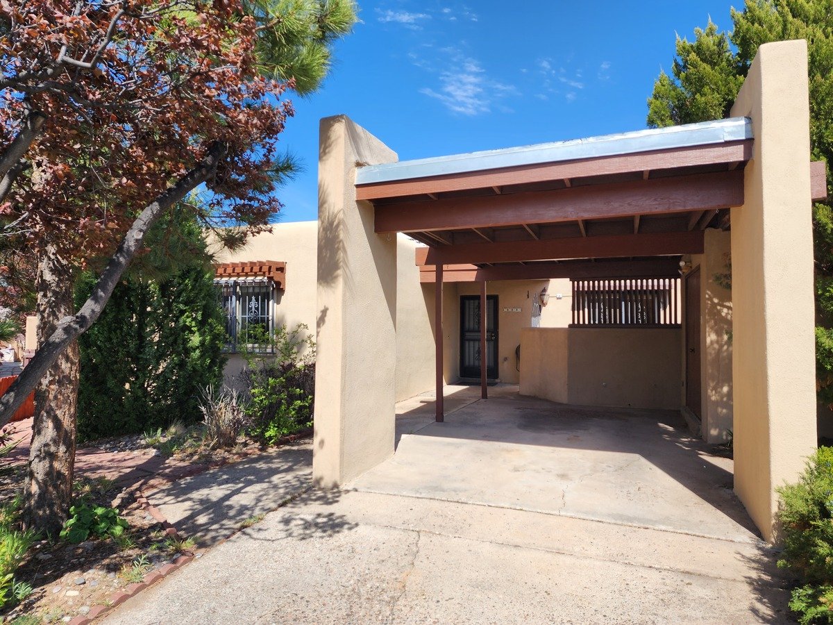 2747 Calle Serena Rodeo Plaza Apartments Santa Fe, NM