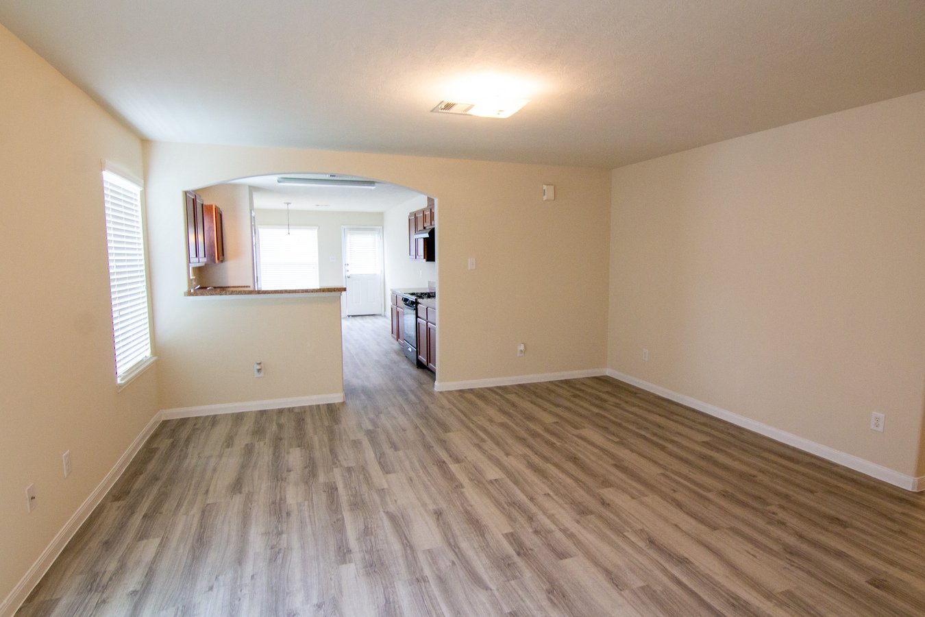 South Post Oak Manor 5703 Post Oak Manor Dr... Apartments Houston, TX