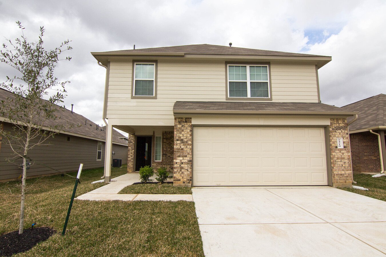 Treviso Gardens 24210 Ravenna Oaks Court,... Apartments Katy, TX