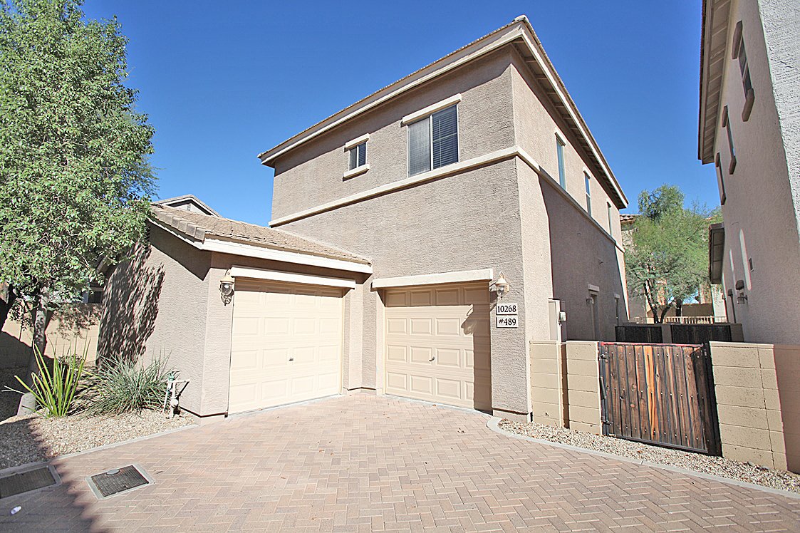 3 Bedroom + Den + 3 Full Bathrooms Apartments Peoria, AZ
