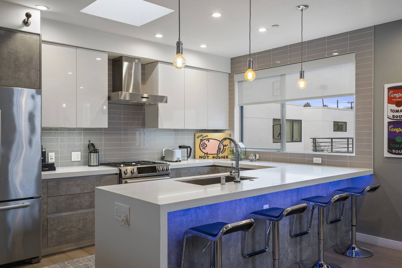 7193 Formosa Fusion Ct Los Angeles, CA House for Rent