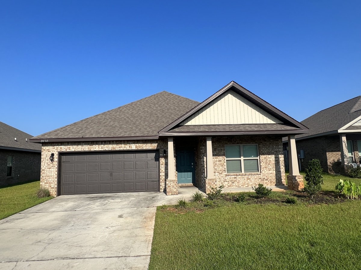 Available Now! 4 Bedroom / 2 Bath In Daphne's... Apartments Daphne, AL