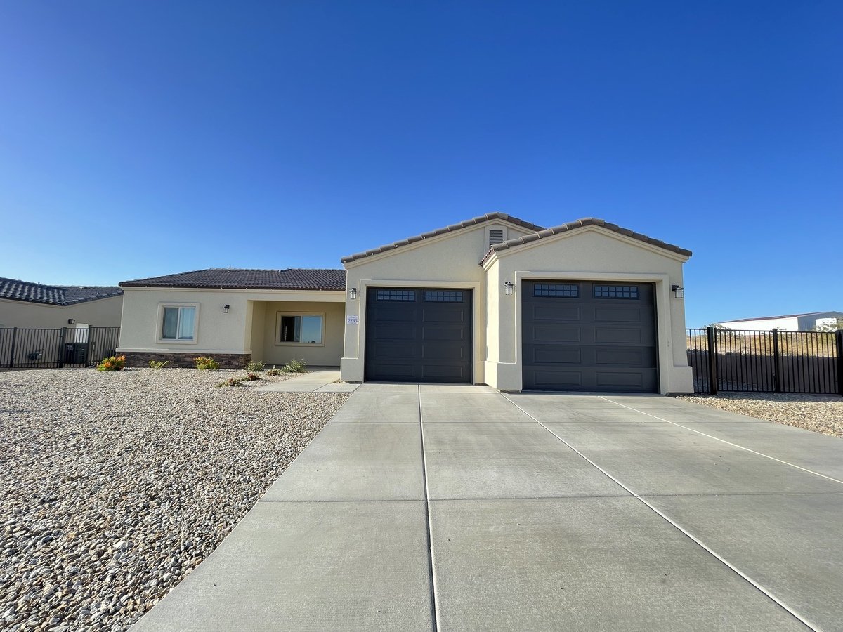 2265 E Robby LP Fort Mohave, AZ House for Rent Rentable