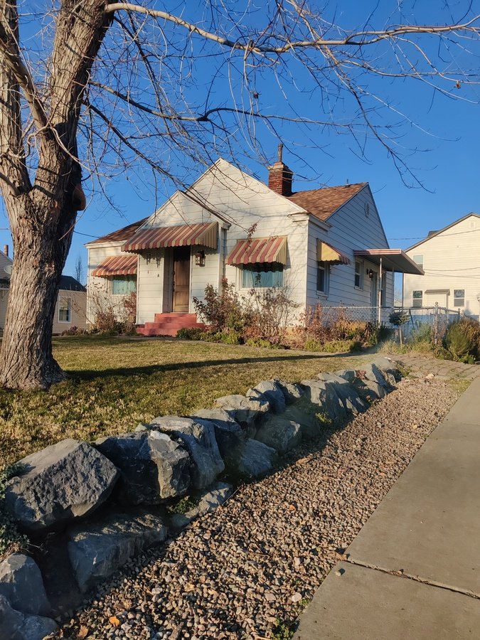 Cozy 3 Bedroom Home Apartments 482 N Main St Kaysville, UT