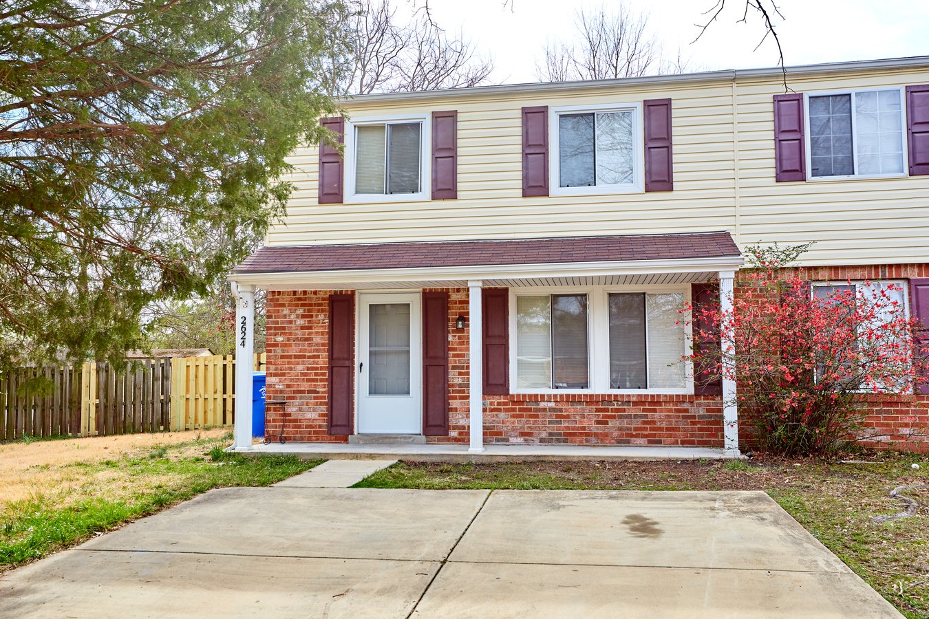 Beautiful 3 Bedroom Townhouse In Waldorf! Apartments Waldorf, MD