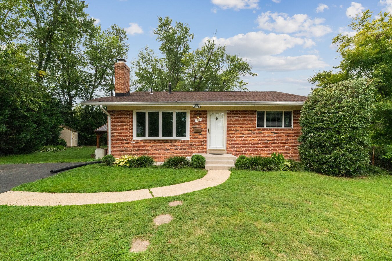 4232 Linden St Fairfax, VA House for Rent Rentable