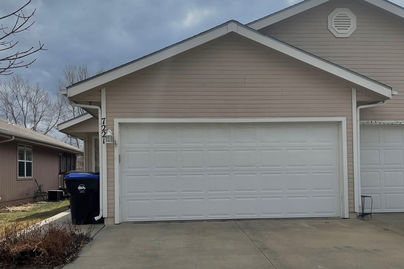 3 Br 2 Bath Duplex Coming Soon Apartments Topeka, KS