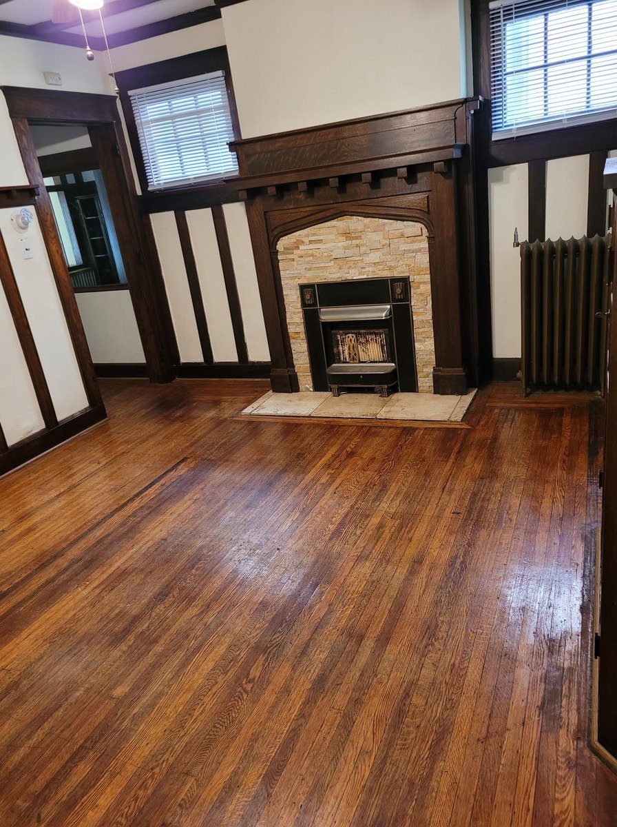 Three Bedroom Two Bath Duplex In Regent Square Apartments Pittsburgh, PA