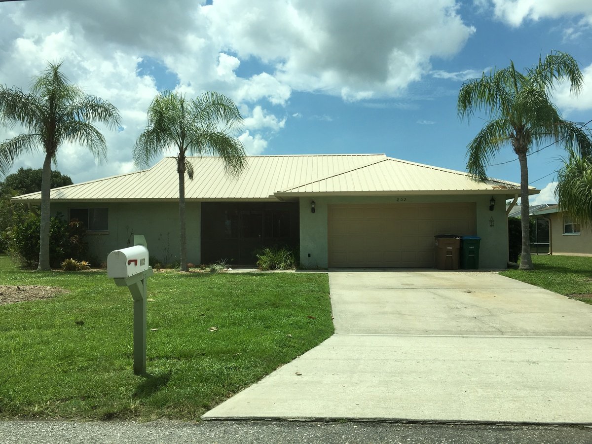 3/2 In Desirable Midcape Apartments Cape Coral, FL