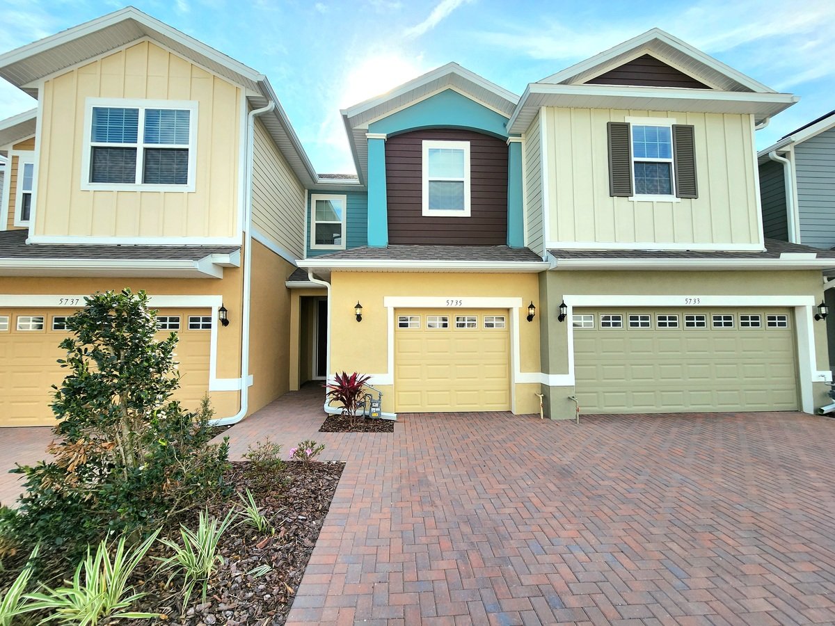 Fishhawk Townhome!! Apartments 5735 Skytop Dr Lithia, FL