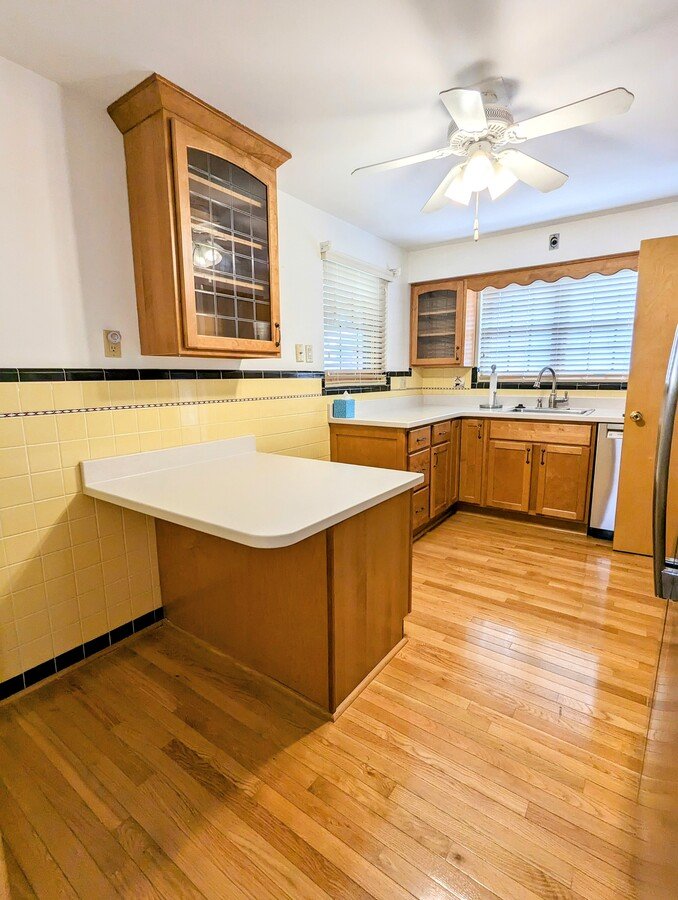 Large 3 Bedroom Home In Deer Park Apartments Cincinnati, OH