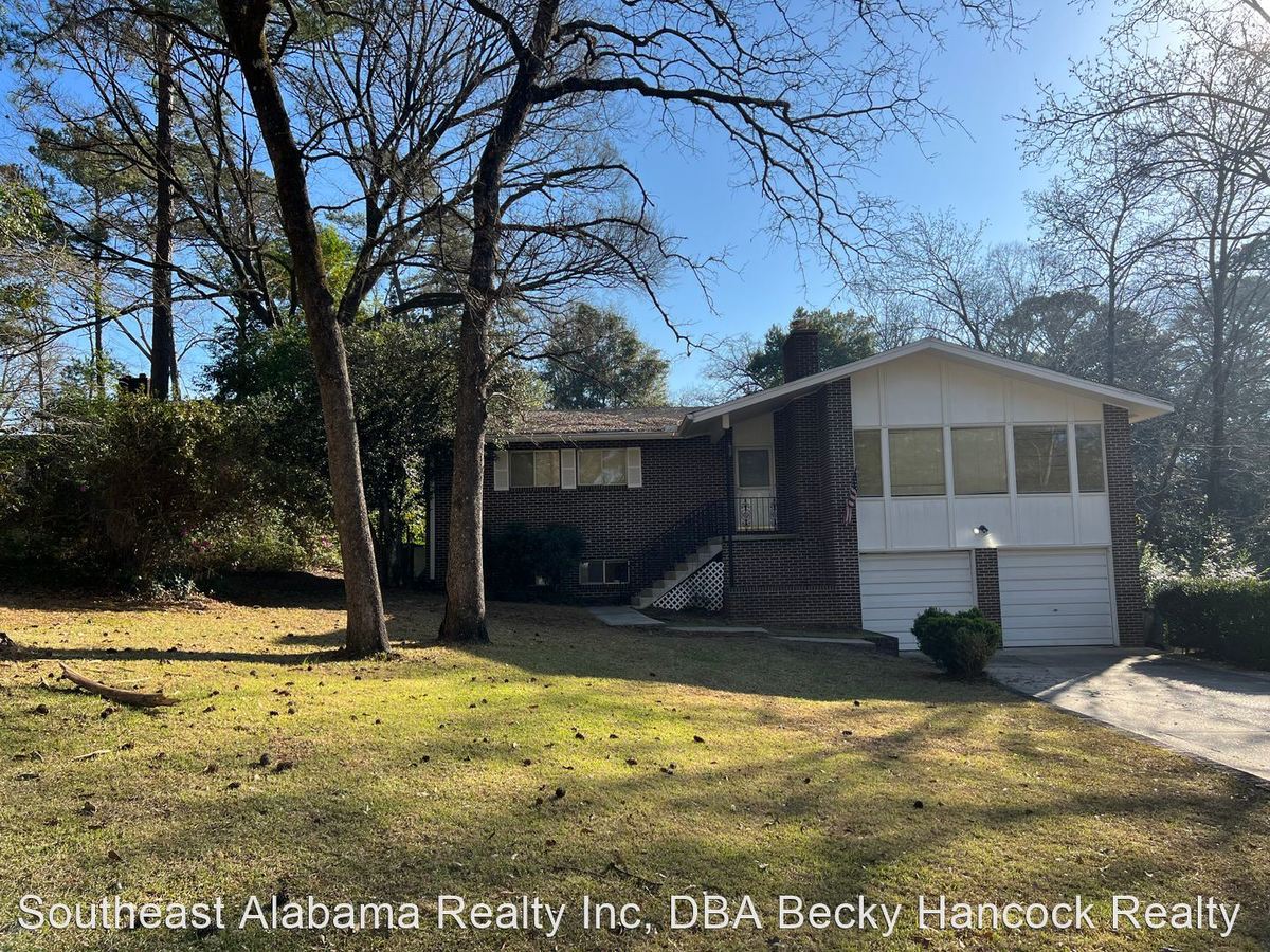 314 Holly Hill Rd Enterprise, AL House for Rent Rentable