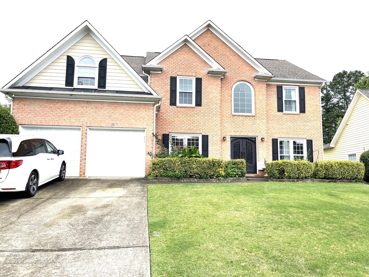5 Bed /25 Bath Home For Rent In Pope High School Apartments Marietta, GA