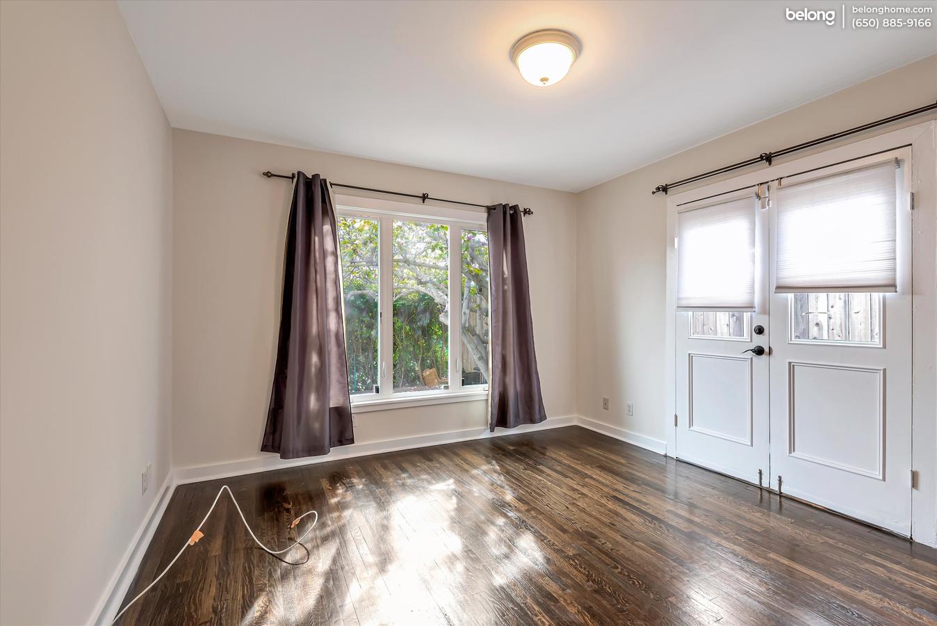 6337 La Mirada Ave Los Angeles, CA House for Rent Rentable