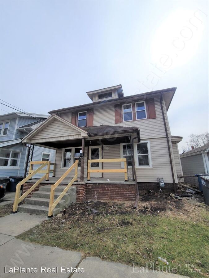 1351 Berdan Toledo, OH House for Rent Rentable