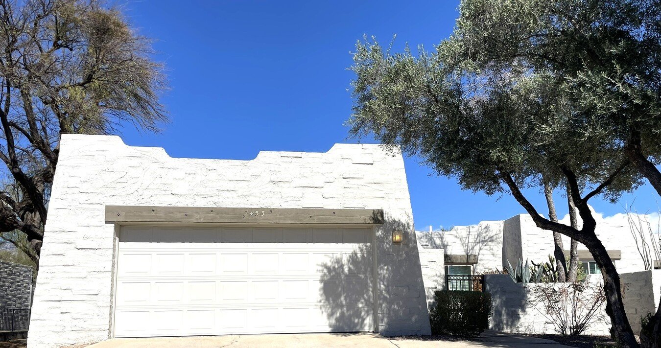 Quail Canyon Charmer! Apartments Tucson, AZ Rentable