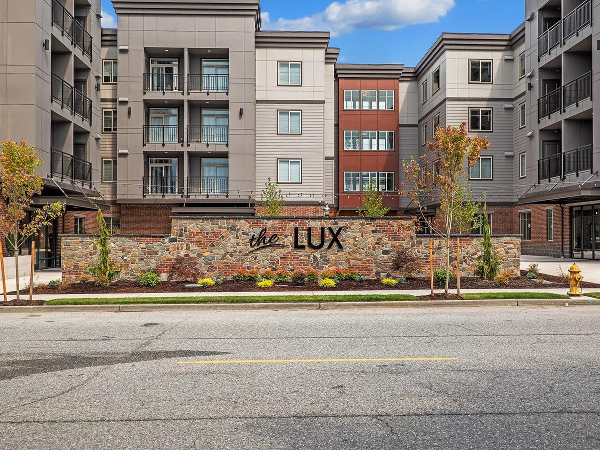 The Lux Apartments 20505 Olympic Pl NE Arlington, WA