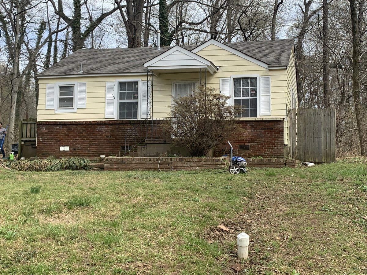 Cute House With Nice Back Yard Apartments Memphis, TN