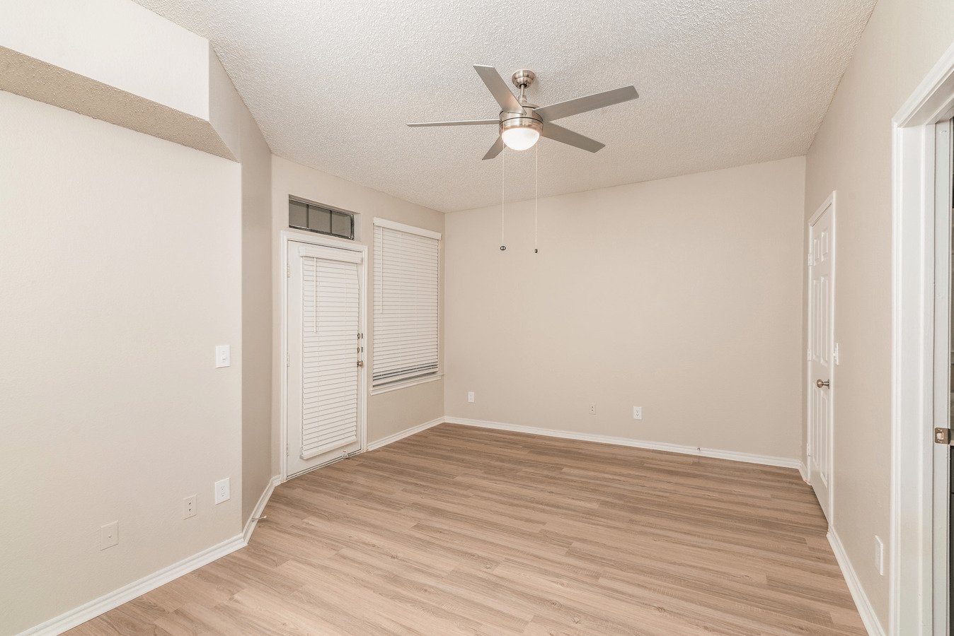 Devi at Valley Ranch Apartments Irving, TX Rentable