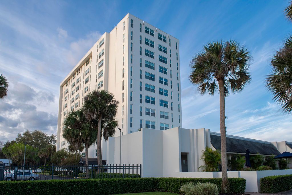 Serenity Towers on the St Johns Apartments Sanford, FL