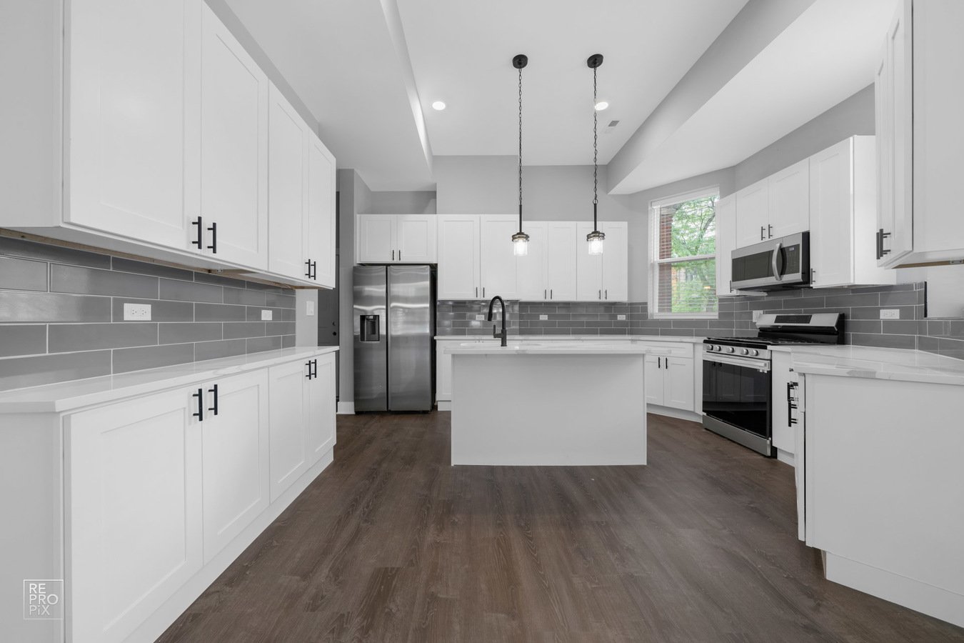 700 S Loomis St Chicago, IL Apartment for Rent Rentable