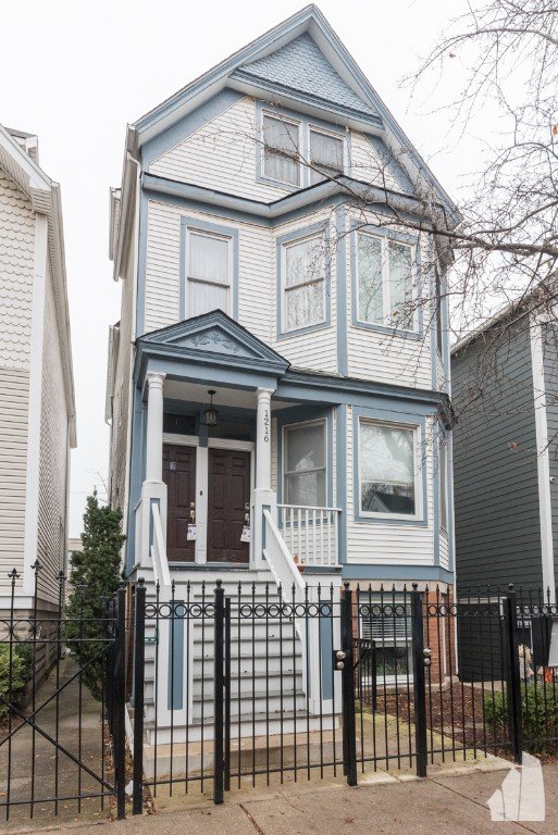 1216 W Oakdale Chicago, IL Apartment for Rent Rentable