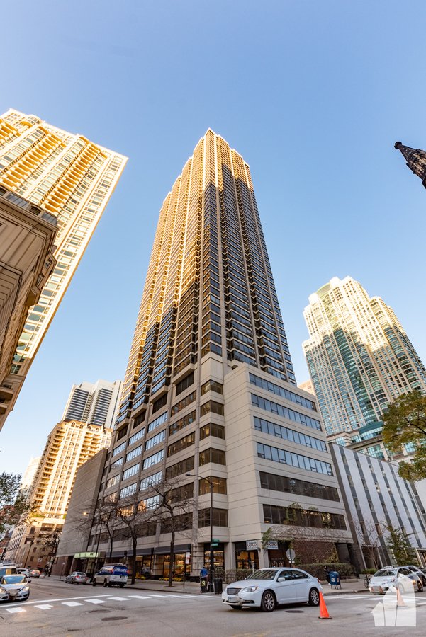 30 E Huron St Chicago, IL Apartment for Rent Rentable