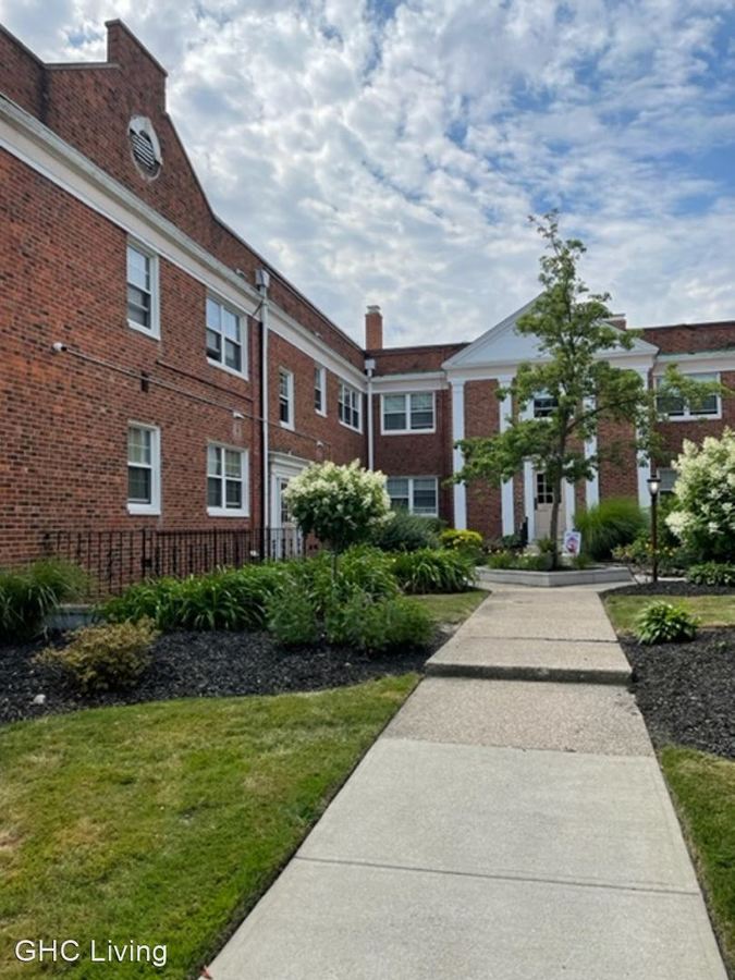 Farnsleigh Crossing (Westmoreland) Apartments Shaker Heights, OH