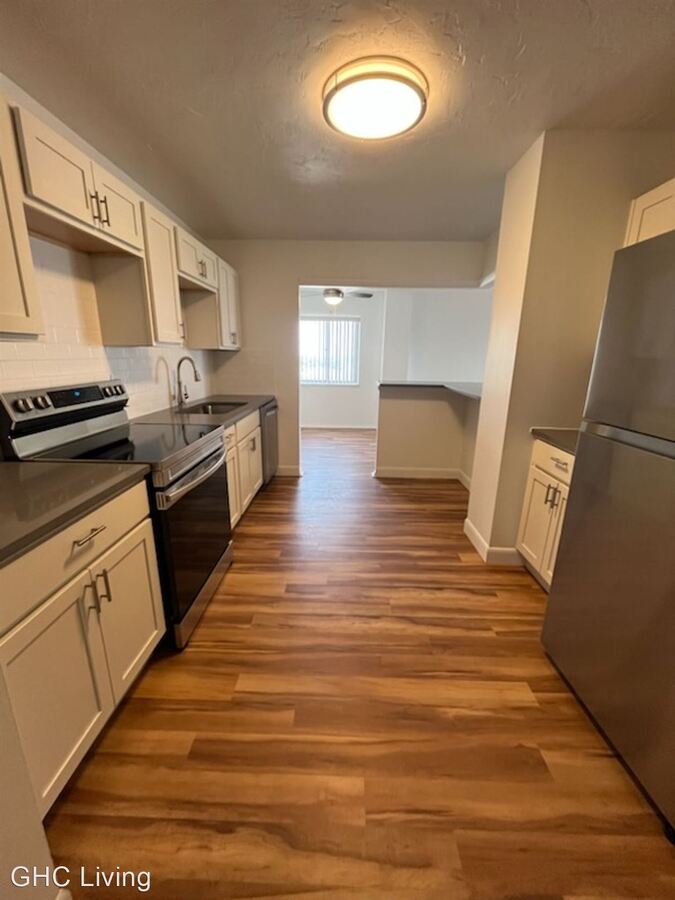 The Towers Apartments 55 Fir Hill Dr Akron, OH Rentable