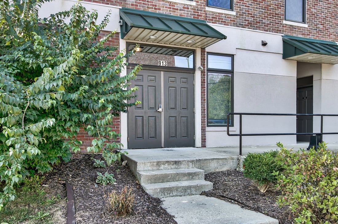 Railway Manor Apartments 913 N College Ave Bloomington, IN