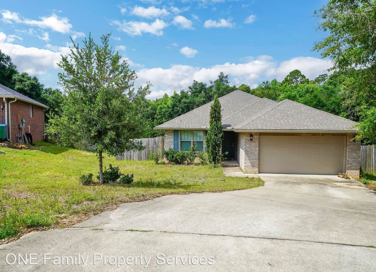 205 Silverton Loop Crestview, FL House for Rent Rentable