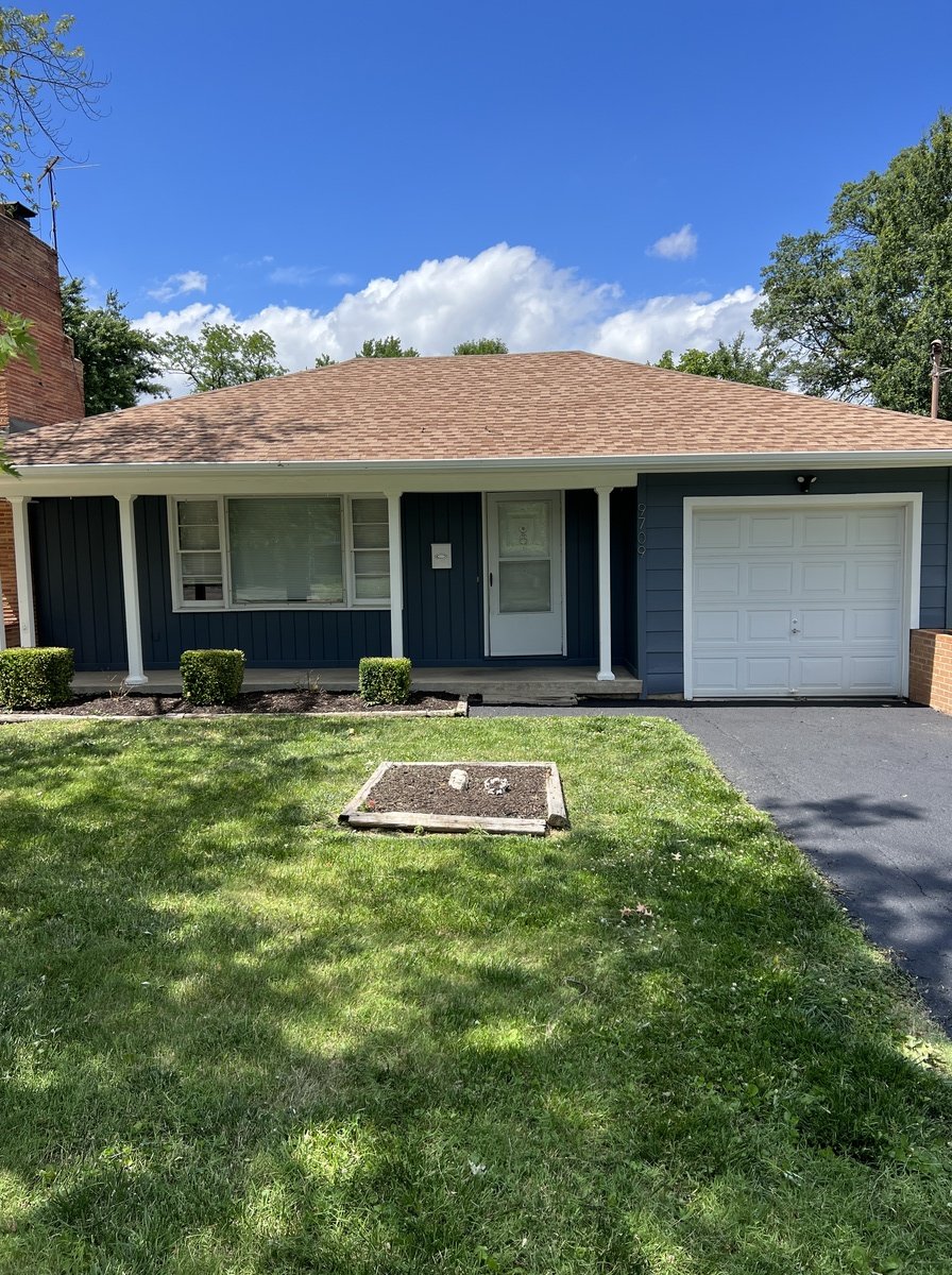 Elegant 3 Bedroom Residence With Modern... Apartments St Louis, MO