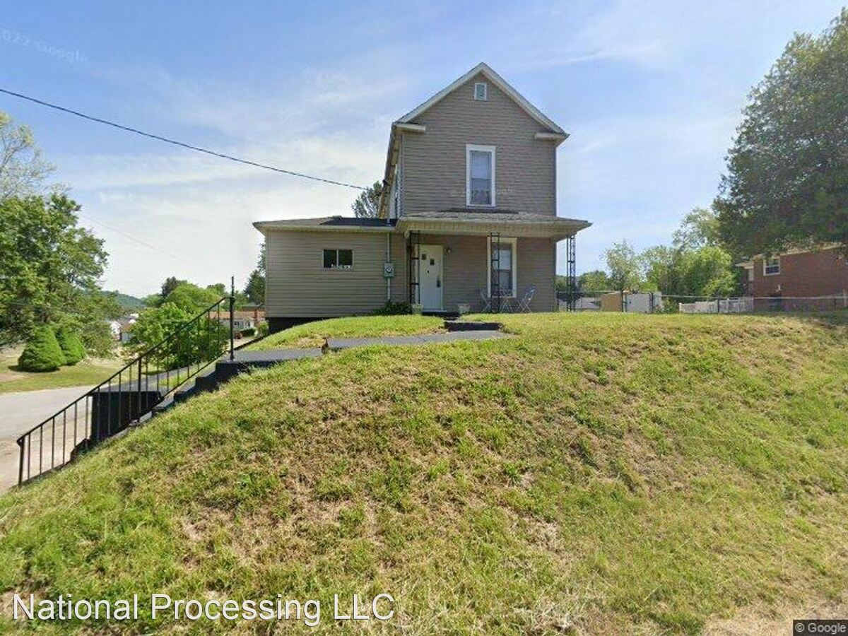 2326 W Virginia Ave Clarksburg, PA House for Rent Rentable
