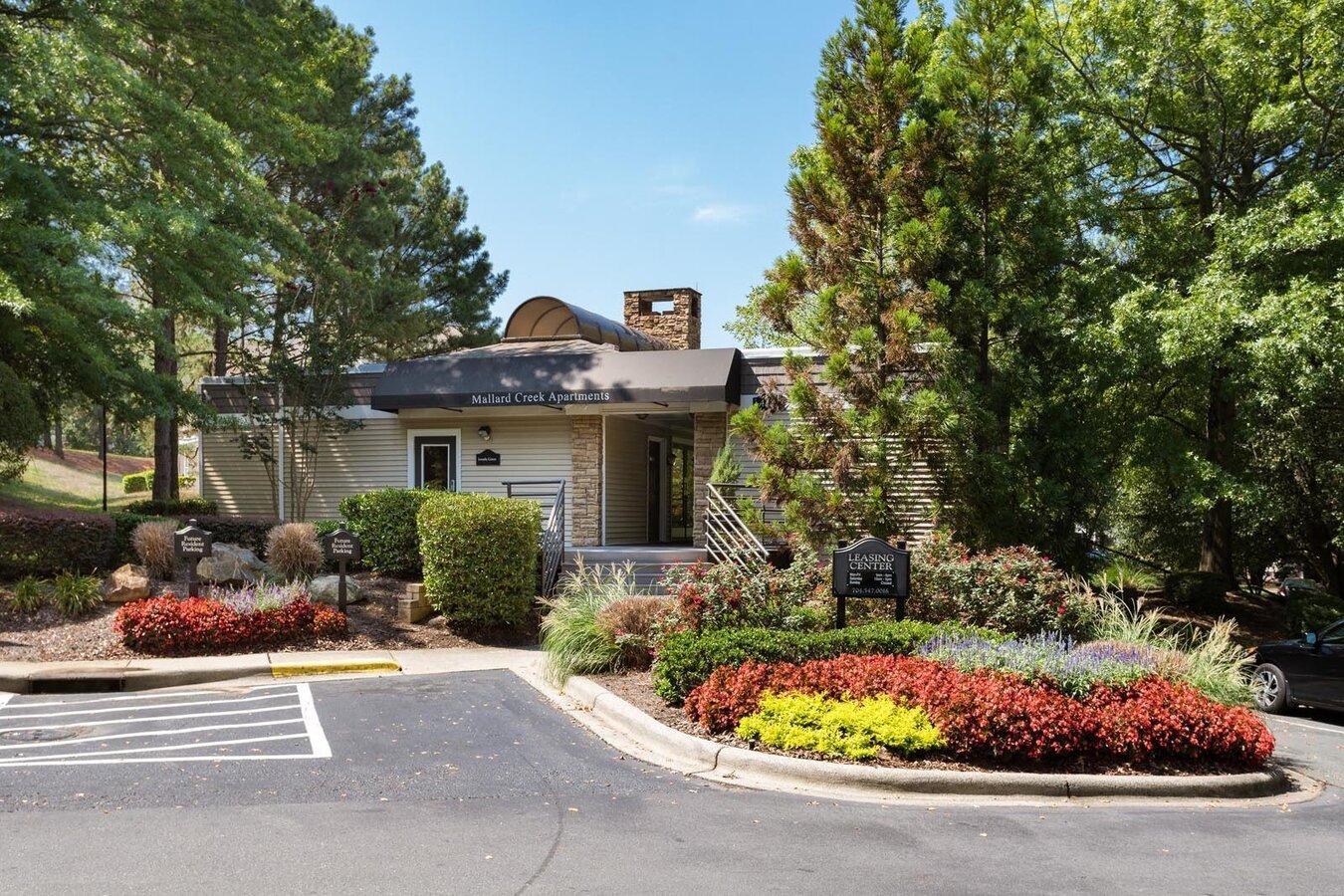 Mallard Creek Apartments Charlotte, NC Rentable