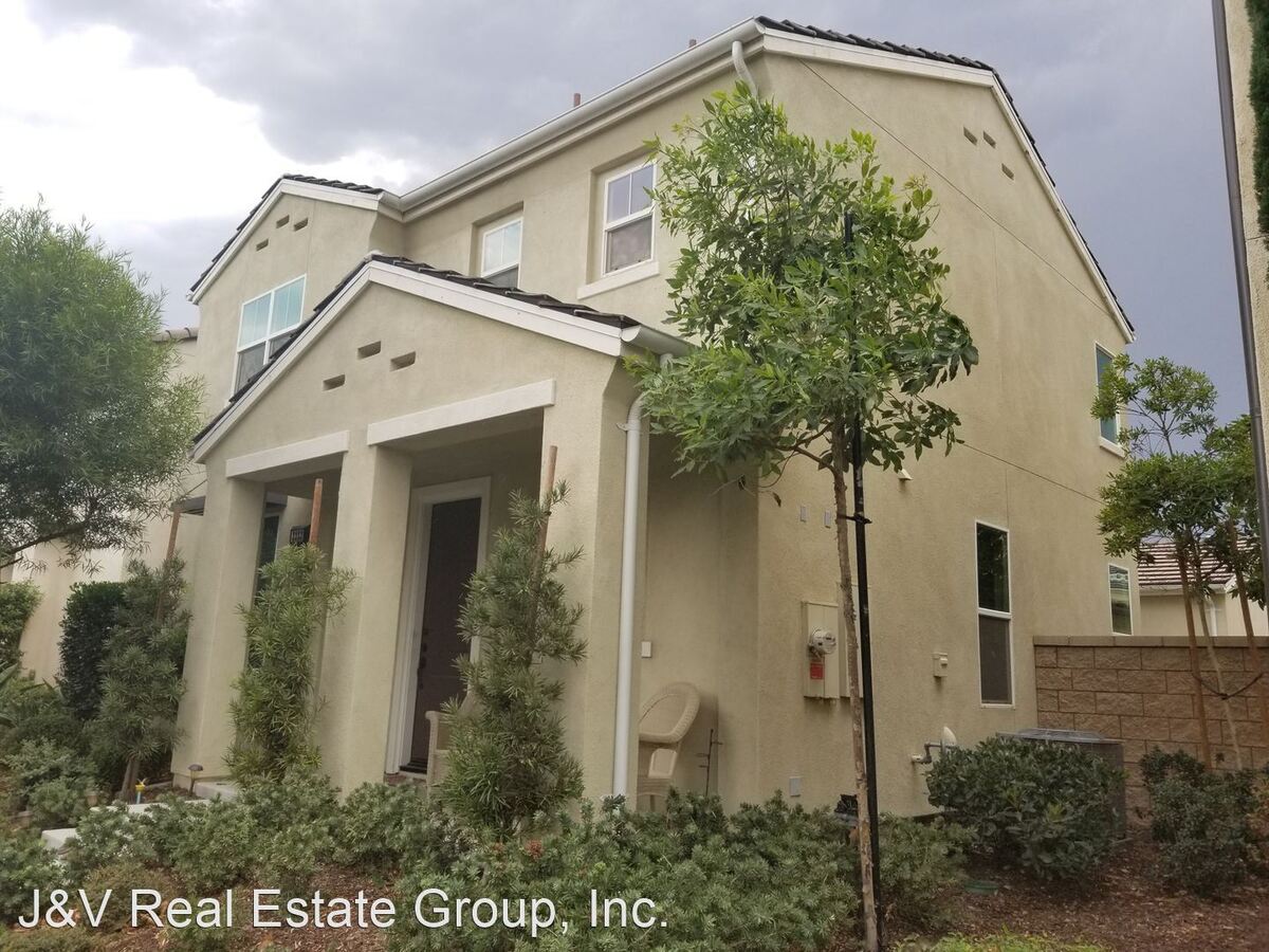 3223 S Edenglen Ave Ontario, CA House for Rent Rentable